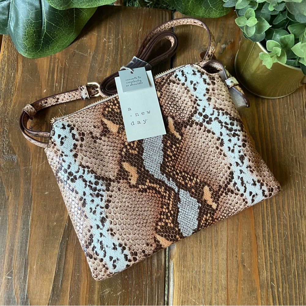 Snakeskin Convertible Crossbody Shoulder Purse 🤎🤍